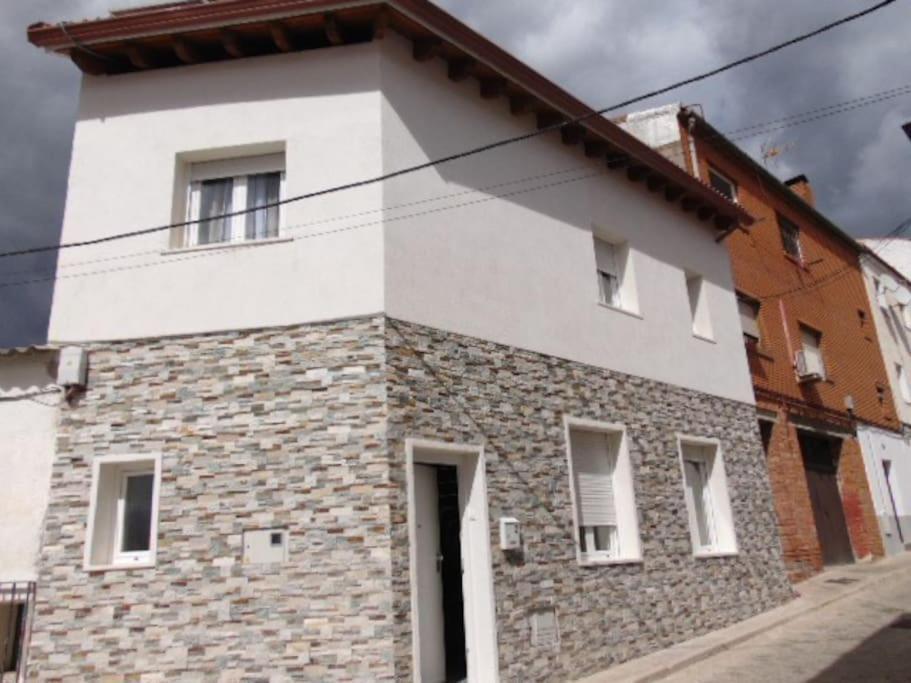 Casa De Ensueno En El Casco Antiguo Villa San Martín de Valdeiglesias Exterior photo